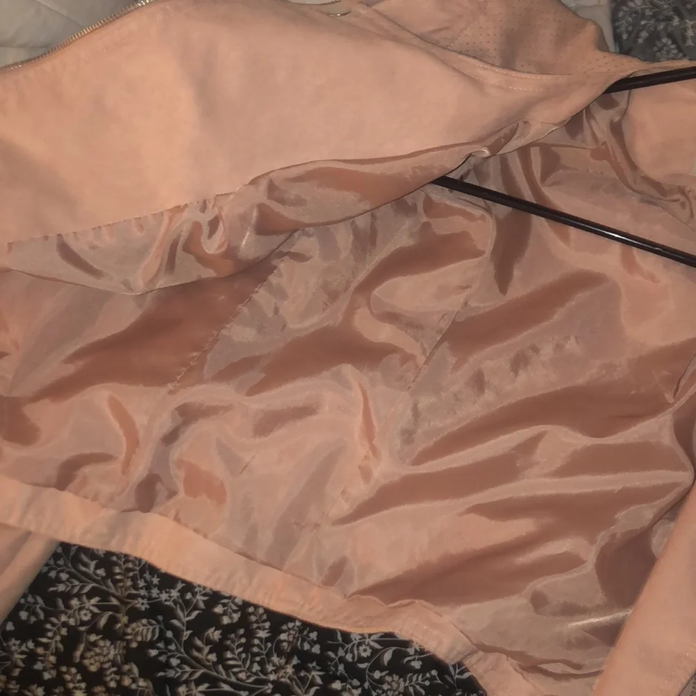 pink biker jacket - Picture 6 of 6